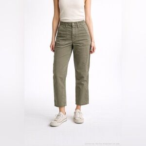 Levi’s W31 Olive Khaki High Rise Utility Pants Cropped